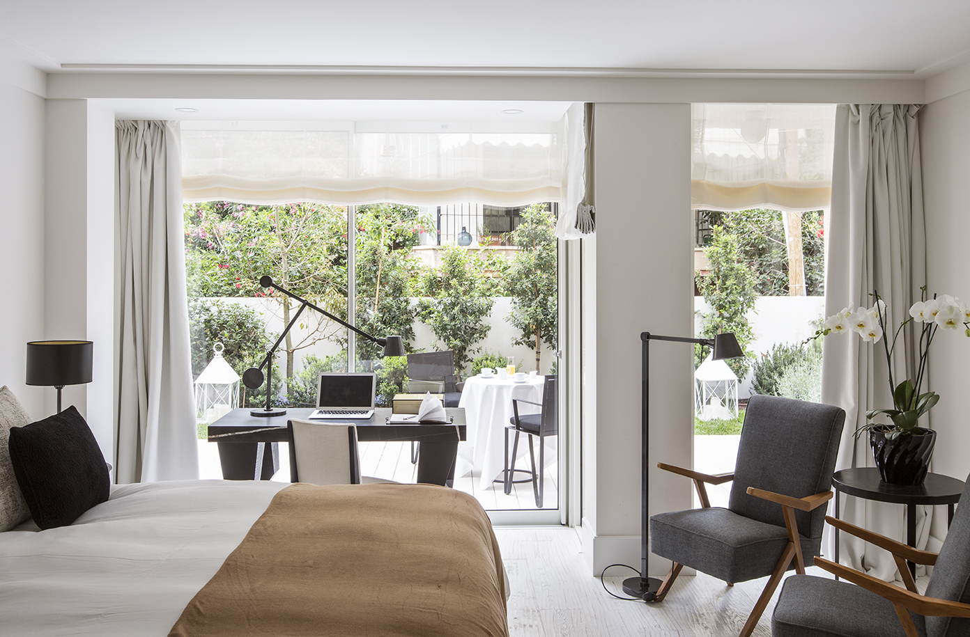 Guest room opening to the terrace